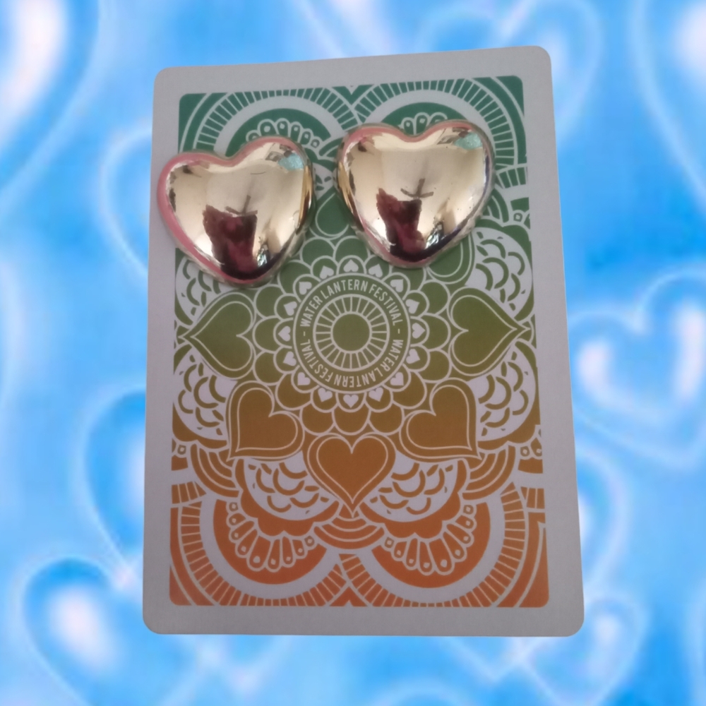 Gold heart earrings
